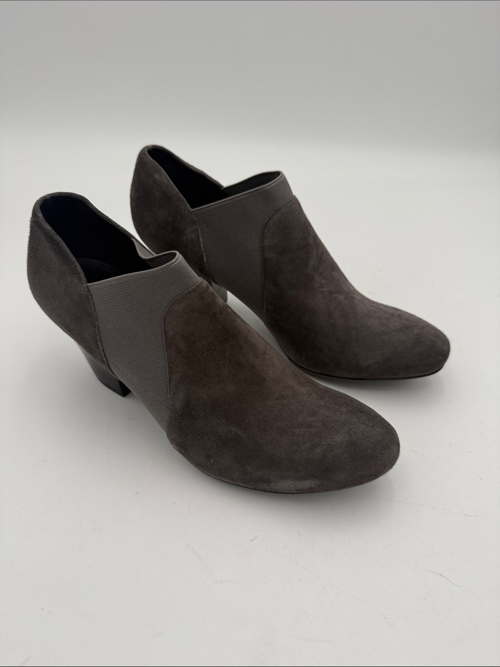Vaneli Women’s Suede Ankle Booties Dark Gray women 9M casual office fall winter